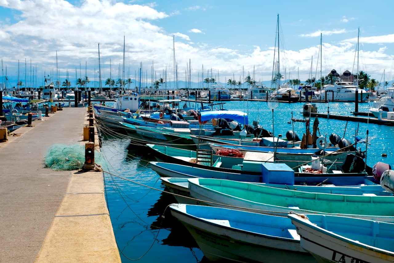 la cruz ocean side sailing boats